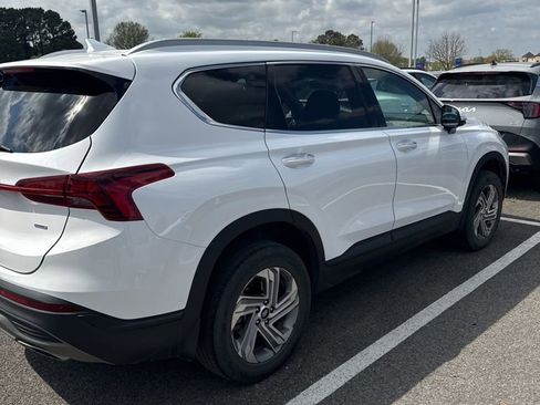 Used 2023 Hyundai Santa Fe SEL image 6
