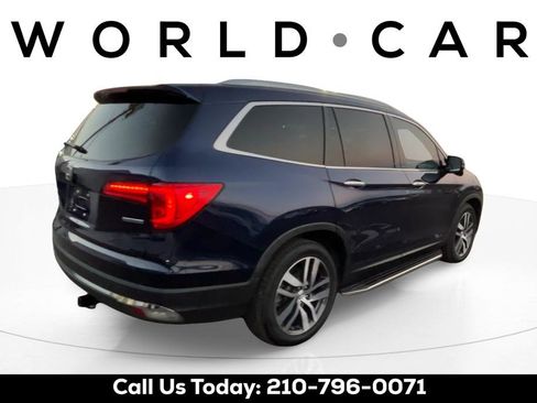 Used 2018 Honda Pilot Touring image 5