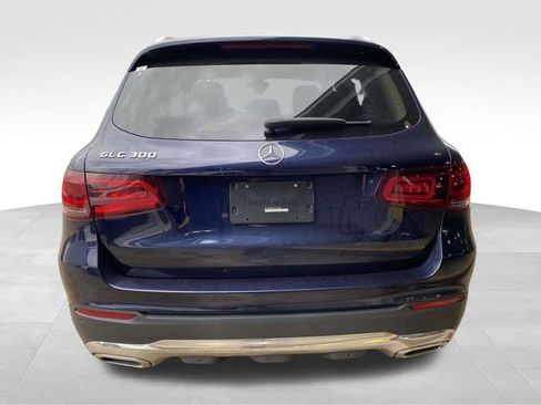 Used 2021 Mercedes-Benz GLC 300 image 3