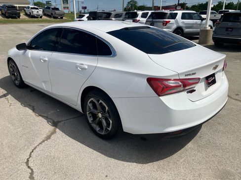 Used 2021 Chevrolet Malibu LT FWD image 5