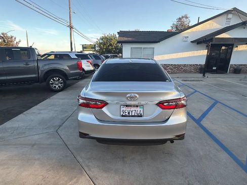 Used 2023 Toyota Camry LE FWD image 5