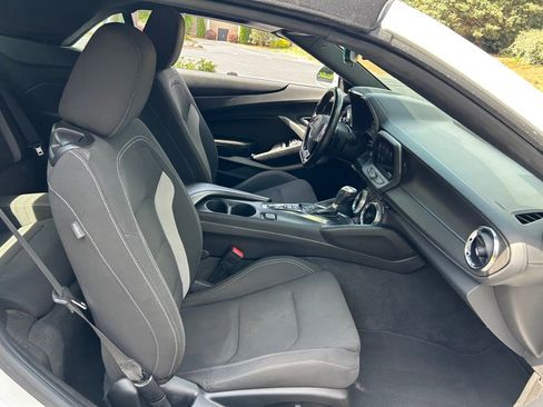 Used 2024 Chevrolet Camaro SS RWD image 53