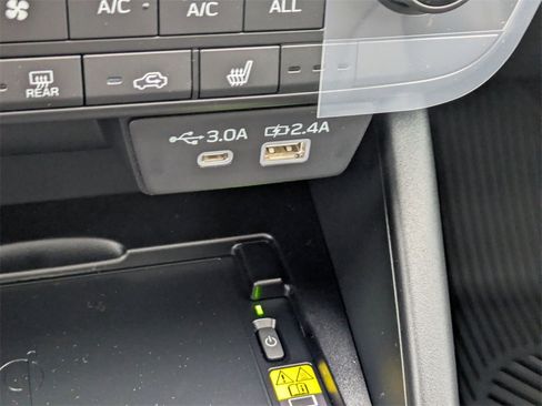 New 2026 Subaru Outback Limited image 24