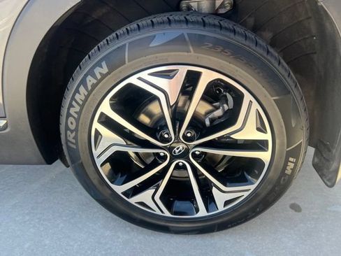 Used 2020 Hyundai Santa Fe Limited AWD/4WD image 25