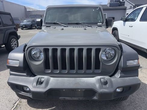 Used 2023 Jeep Wrangler Unlimited Sport AWD/4WD image 2
