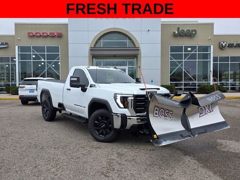 Used 2024 GMC Sierra 3500 Pro w/ Convenience Package AWD/4WD image 3