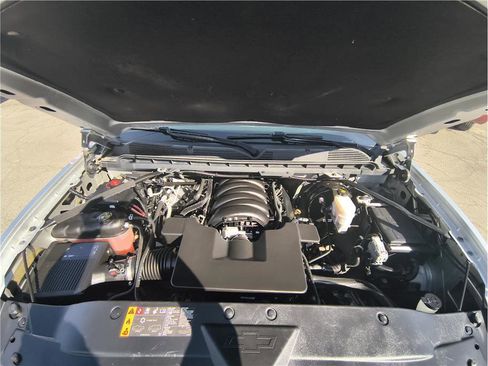 Used 2019 Chevrolet Silverado 1500 Custom w/ LPO, Essentials Package image 18