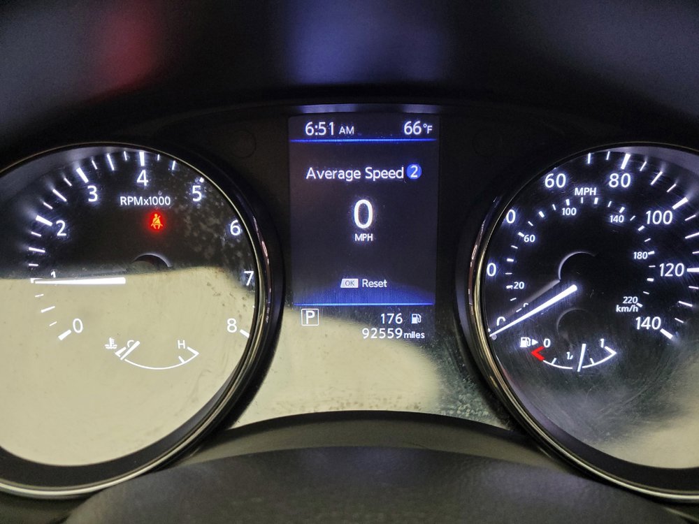 Used 2018 Nissan Rogue SV FWD image 23
