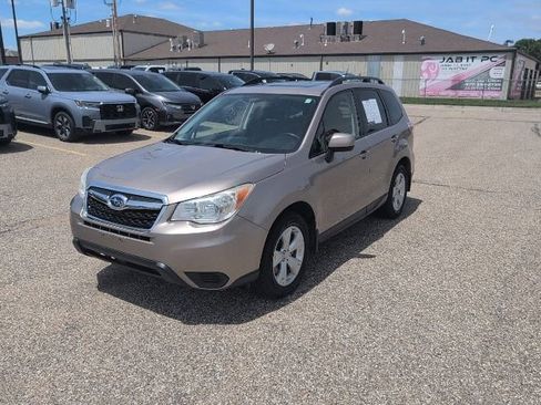 Used 2014 Subaru Forester 2.5i Premium w/ Popular Package #1 AWD/4WD image 14