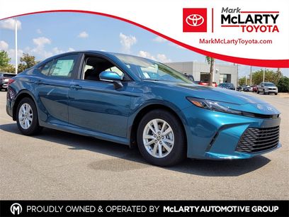 New 2025 Toyota Camry LE
