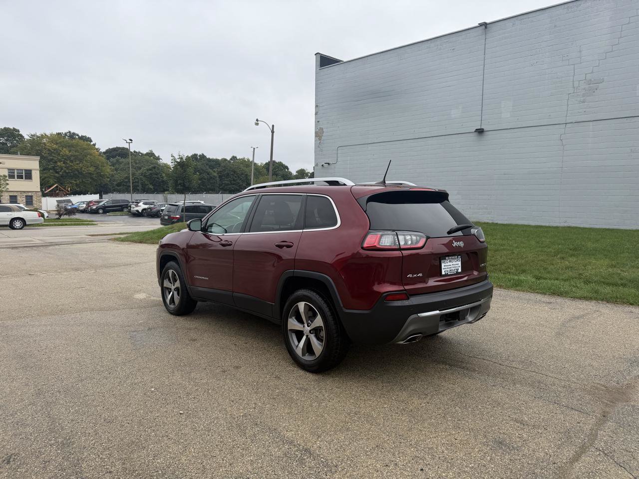 Used 2020 Jeep Cherokee Limited w/ Trailer Tow Group AWD/4WD image 5
