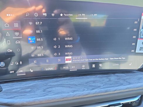 Used 2025 Audi Q5 Premium w/ Convenience Package image 23