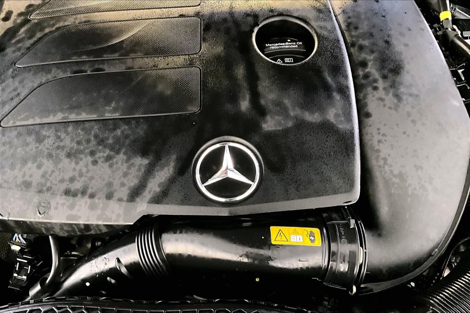 Certified 2021 Mercedes-Benz C 300 4MATIC Sedan image 31