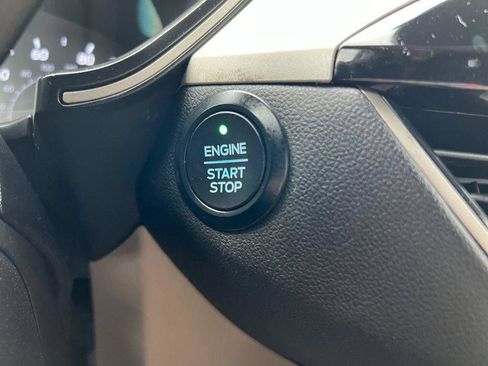 Used 2021 Ford Escape SEL AWD/4WD image 17