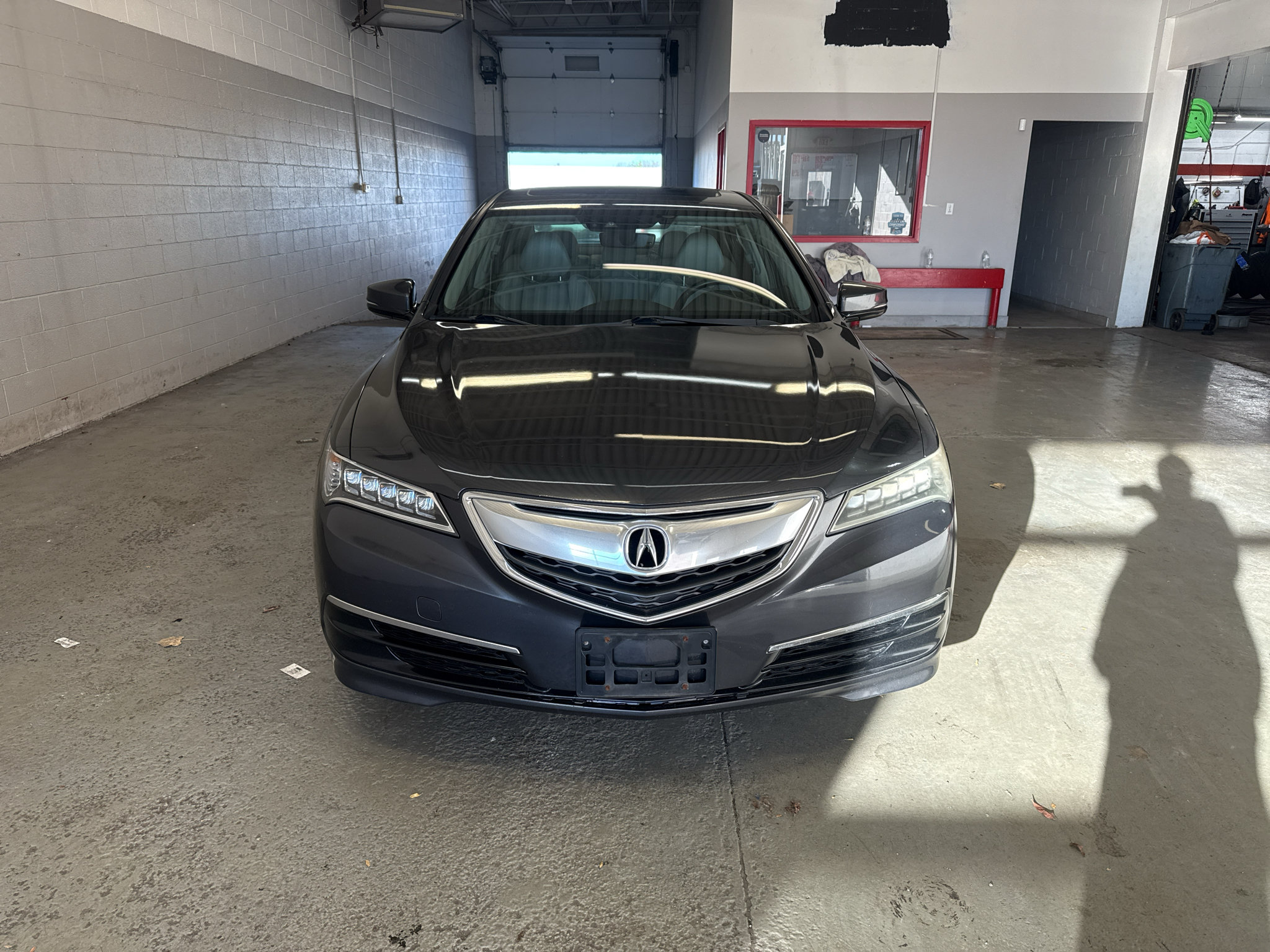 Used 2015 Acura TLX w/ Technology Package AWD/4WD image 2