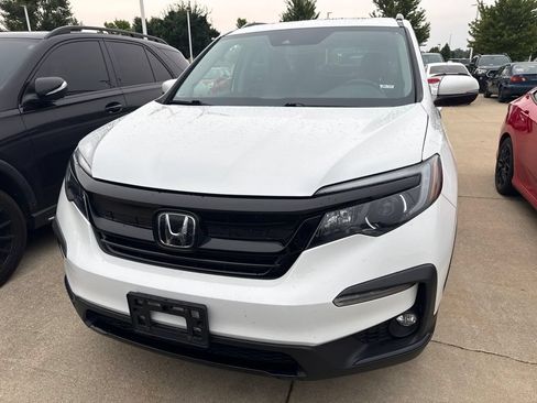 Used 2021 Honda Pilot Special Edition image 3