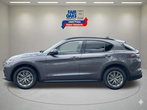 Used 2024 Alfa Romeo Stelvio Sprint AWD/4WD image 9