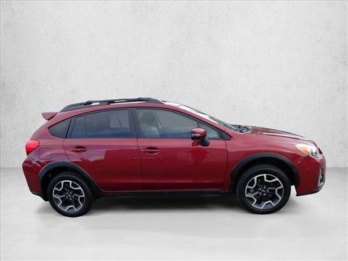 Used 2016 Subaru Crosstrek 2.0i Limited AWD/4WD image 5
