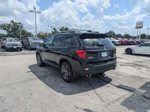 Used 2023 Honda Passport EX-L image 6