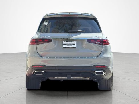 New 2026 Mercedes-Benz GLS 450 4MATIC image 4