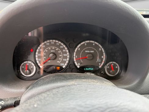 Used 2006 Jeep Liberty Sport AWD/4WD image 13