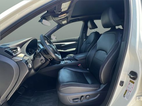 Used 2019 INFINITI QX50 Essential w/ Sensory Package AWD/4WD image 22