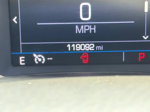 Used 2020 GMC Acadia SLT AWD/4WD image 16