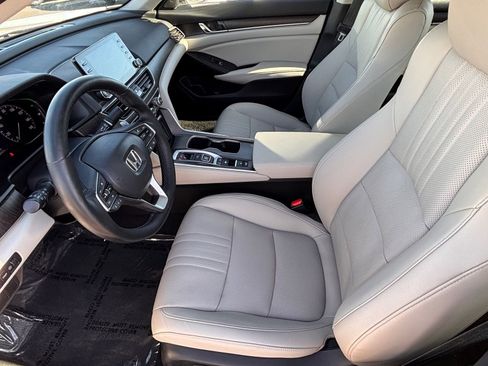 Certified 2020 Honda Accord Touring image 18