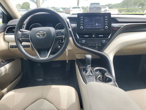 Used 2023 Toyota Camry LE FWD image 10