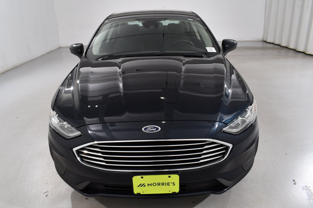 Used 2020 Ford Fusion SE FWD image 3
