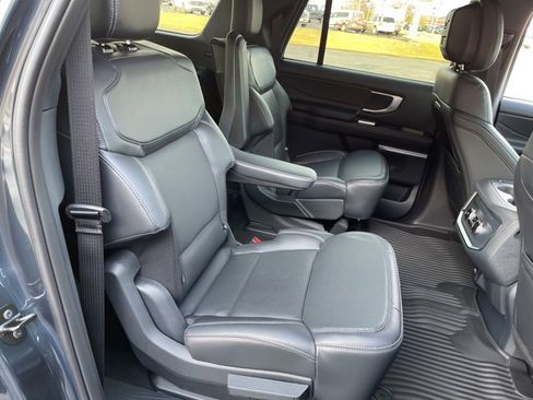 New 2026 Ford Expedition Max Platinum image 60