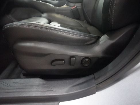 Used 2025 Subaru Legacy Limited AWD/4WD image 29
