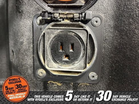 Certified 2024 Chevrolet Silverado 1500 LTZ image 8