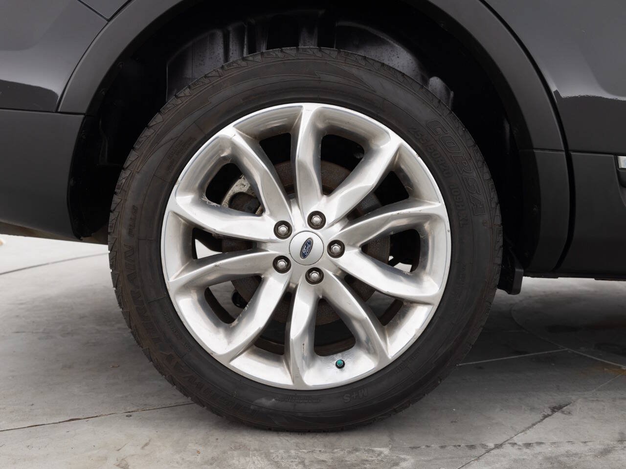 Used 2015 Ford Explorer Limited w/ Equipment Group 301A AWD/4WD image 19