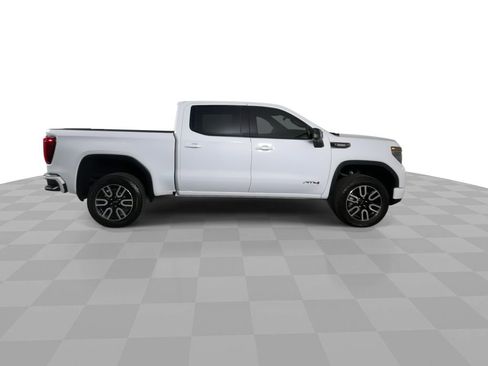 Used 2025 GMC Sierra 1500 AT4 w/ Technology Package image 9