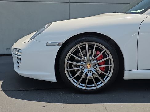 Used 2009 Porsche 911 Carrera S RWD image 11