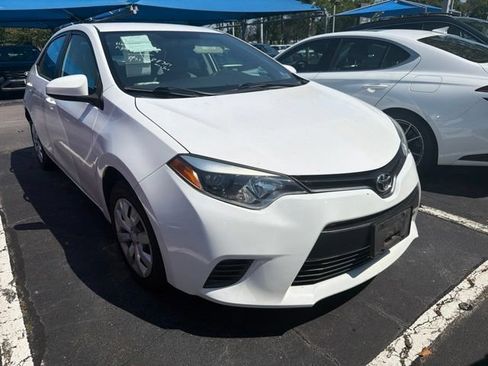 Used 2016 Toyota Corolla LE FWD image 1