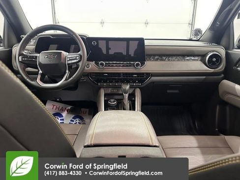 Used 2025 Chevrolet Colorado ZR2 w/ Technology Package image 25