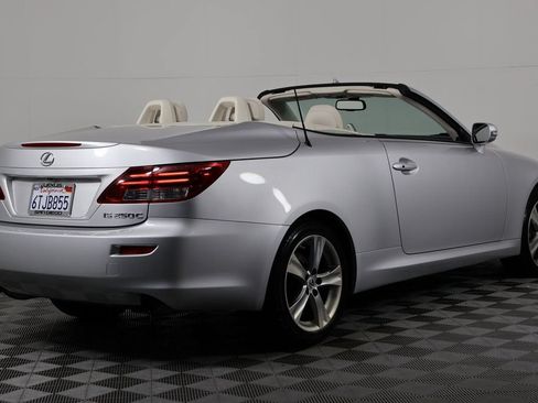 Used 2012 Lexus IS 250C RWD image 5