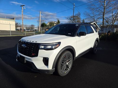 New 2026 Ford Explorer ST AWD/4WD image 1