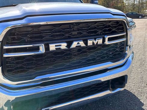 Used 2024 RAM 5500 Tradesman image 26
