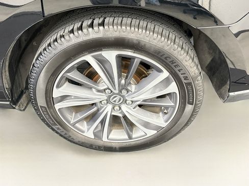 Used 2019 Acura MDX FWD w/ Technology Package image 11
