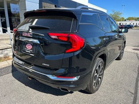 Used 2018 GMC Terrain Denali w/ Comfort Package AWD/4WD image 3