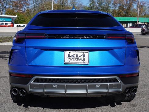 Used 2022 Lamborghini Urus image 14