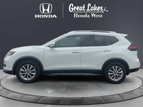 Used 2020 Nissan Rogue SV AWD/4WD image 2