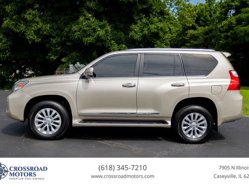 Used 2010 Lexus GX 460 w/ Comfort Plus Pkg AWD/4WD image 2