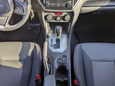 Used 2018 Subaru Crosstrek 2.0i Premium w/ Eyesight System image 19