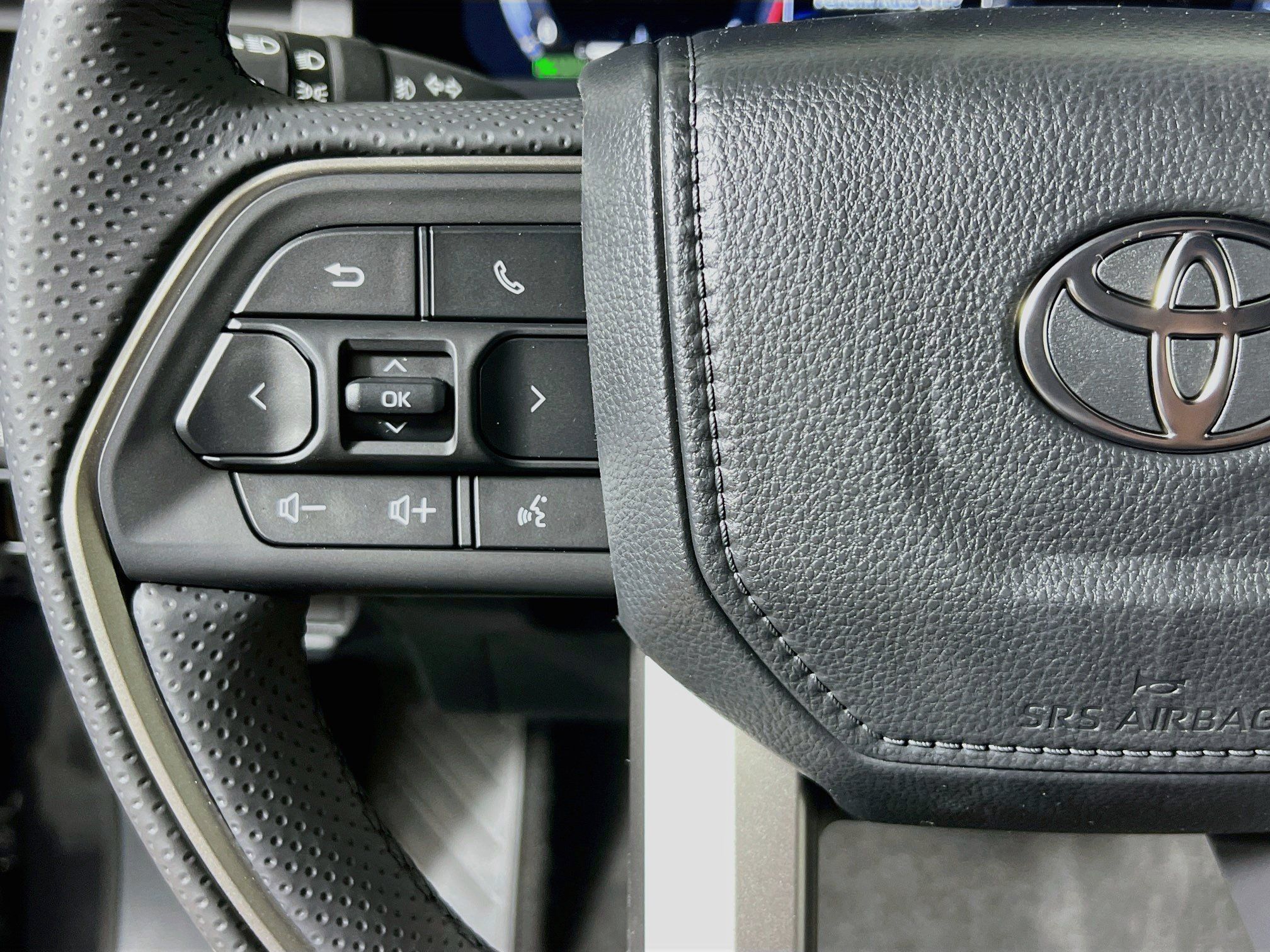 New 2026 Toyota 4Runner Limited AWD/4WD image 18