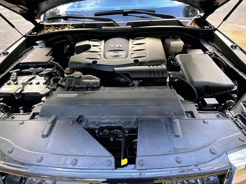 Used 2022 Nissan Armada SV w/ SV Appearance Package image 26