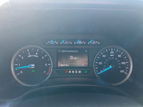 Used 2020 Ford Expedition XLT image 28